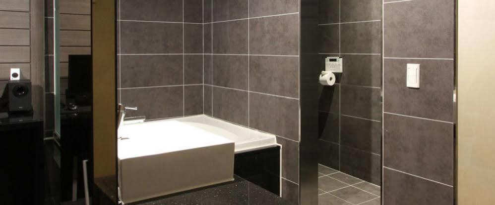 Antives Hotel Goyang Ngoại thất bức ảnh